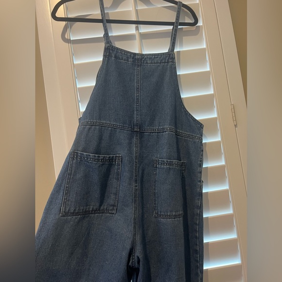 Overalls - Picture 3 of 3